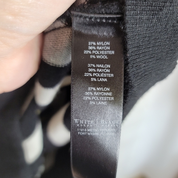 WHITE HOUSE BLACK MARKET ASYMMETRICAL STRIPED TURTLENECK SWEATER, sz XS - Picture 5 of 10